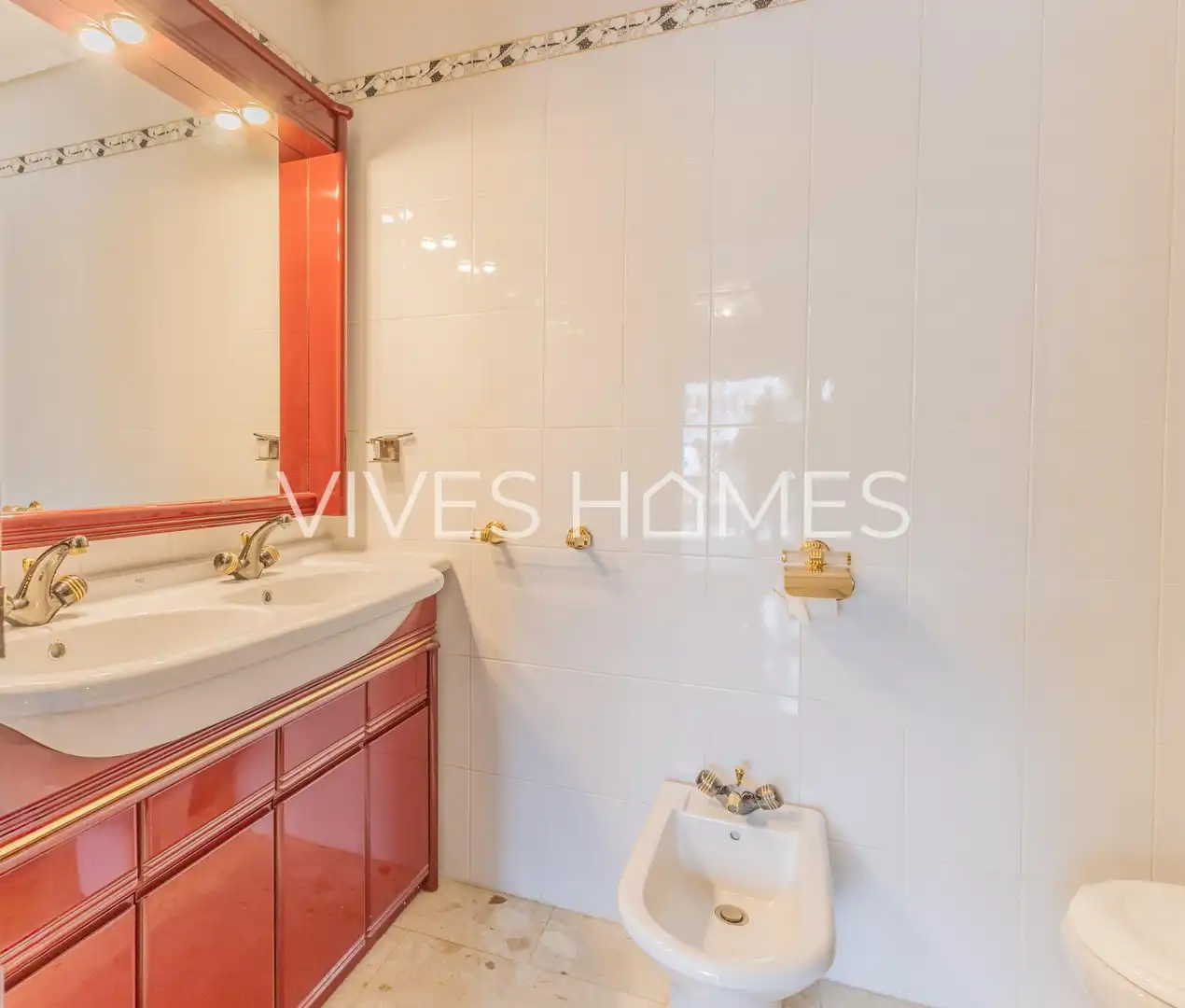 Baño de Casa adosada en venta en Arenys de Mar con Calefacción, Terraza y Trastero
