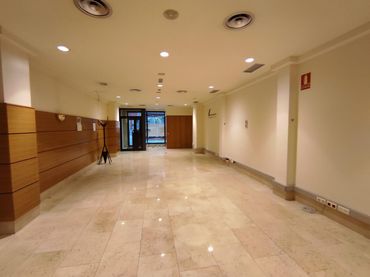 Business premises for sale in Komentukua Kalea