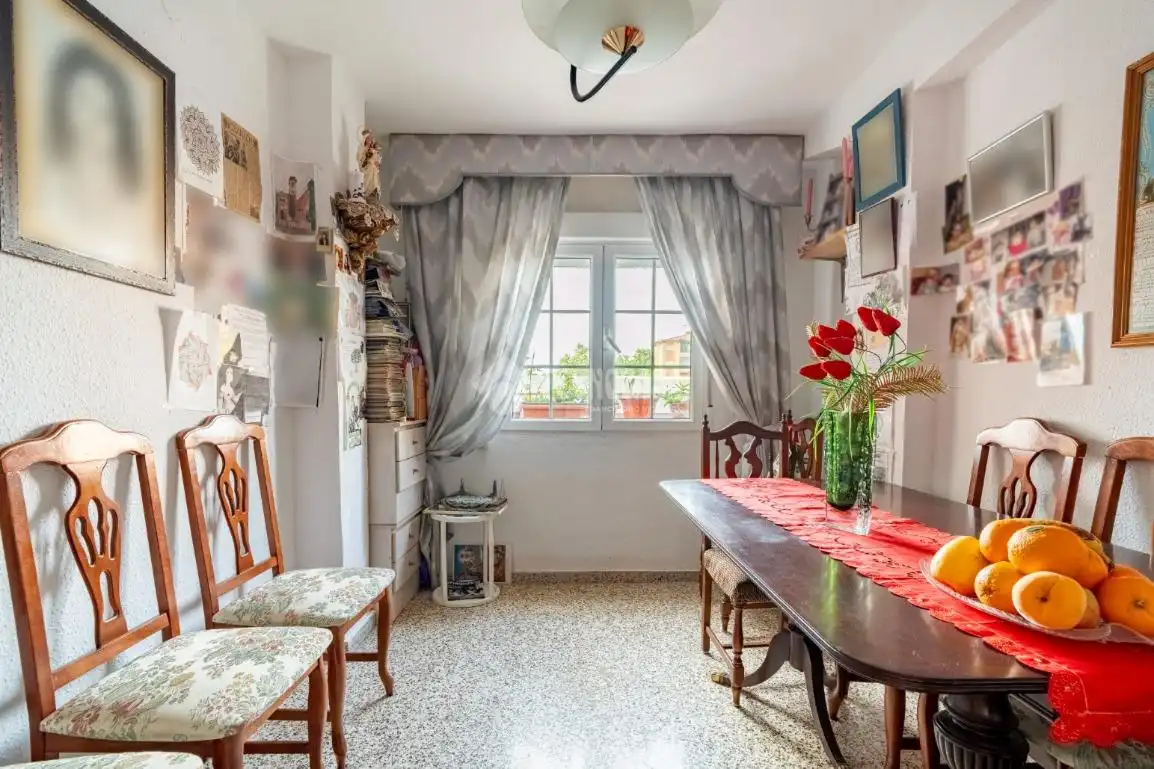 Dining room of Flat for sale in Granada  with Air Conditioner, Heating and Terrace