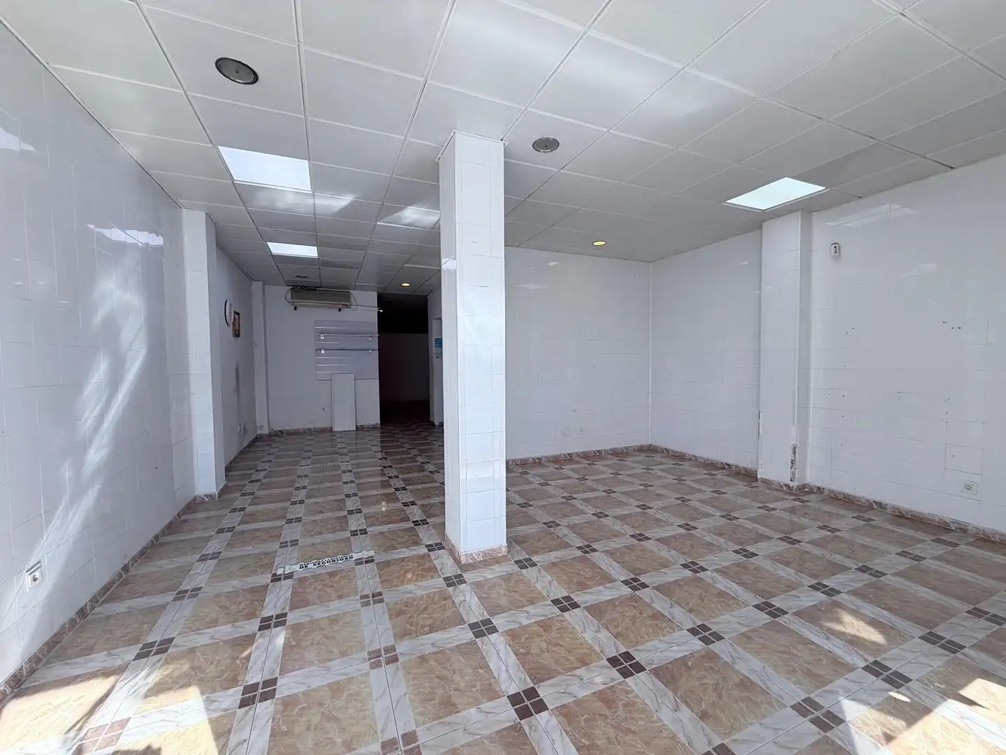Local comercial en venda a Vélez-Málaga ciudad, imagen 4