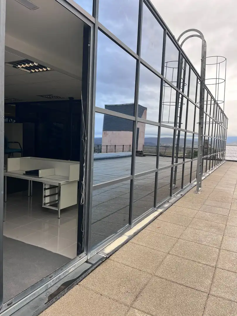 Terraza de Oficina de alquiler en Vitoria - Gasteiz con Calefacción