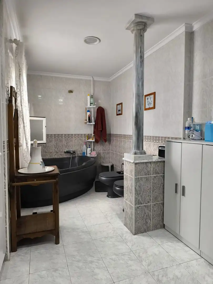 Bany de Casa o xalet en venda en Motril amb Aire condicionat