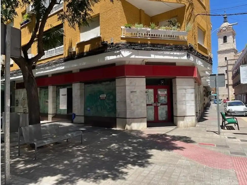 Local comercial en venta en La Morería