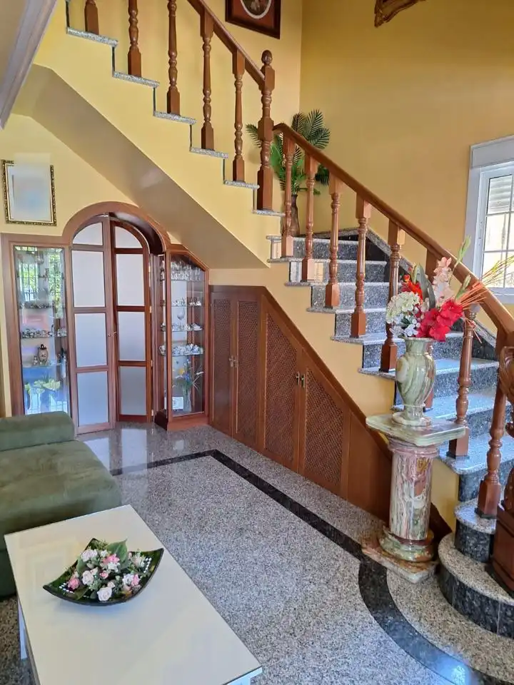 Casa o chalet en venta en Alcalá de Guadaira con Aire acondicionado, Jardín privado y Terraza