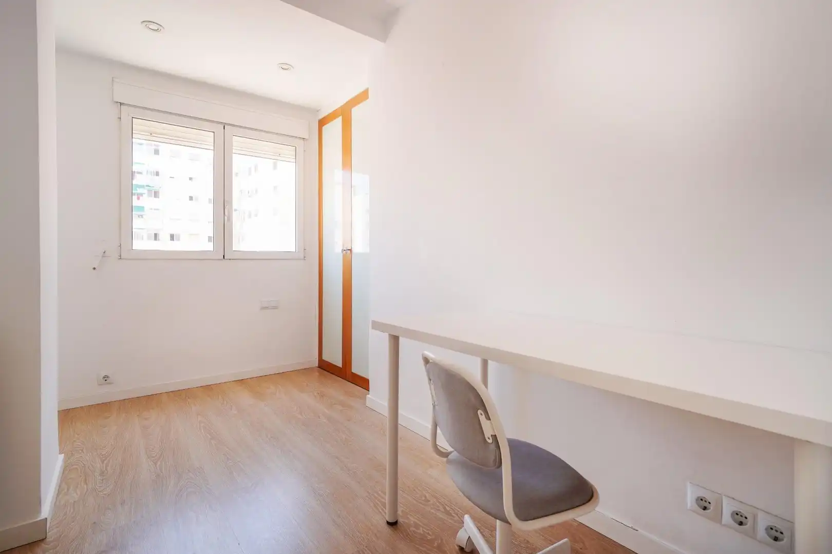 Habitación de Piso de alquiler en Valencia con Aire acondicionado, Calefacción y Terraza