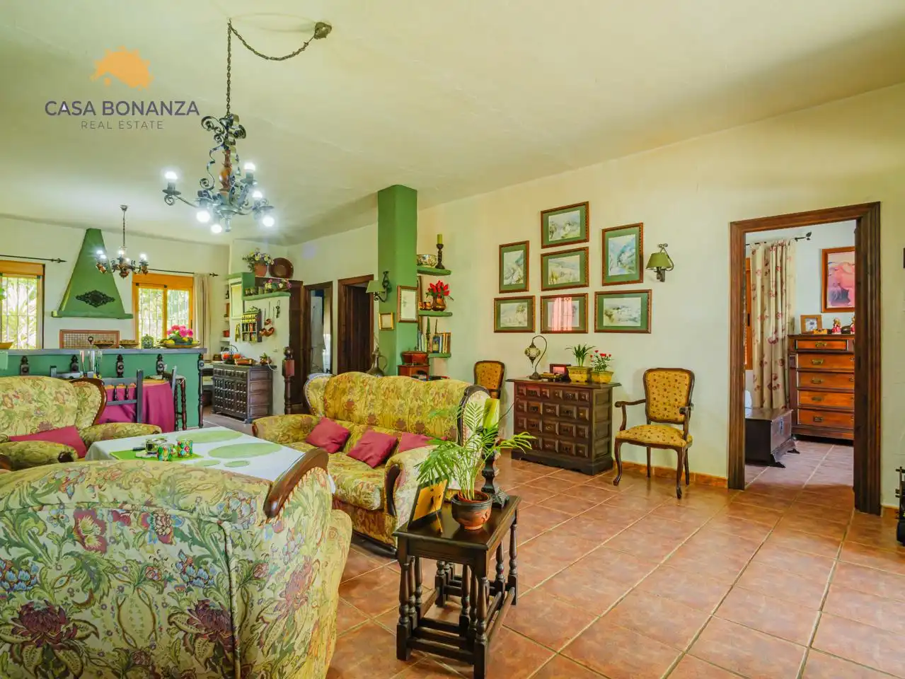 Sala de estar de Finca rústica en venta en Jete con Aire acondicionado, Jardín privado y Terraza
