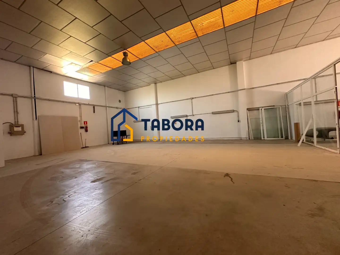 Industrial buildings for rent in Alicante / Alacant  with Alarm