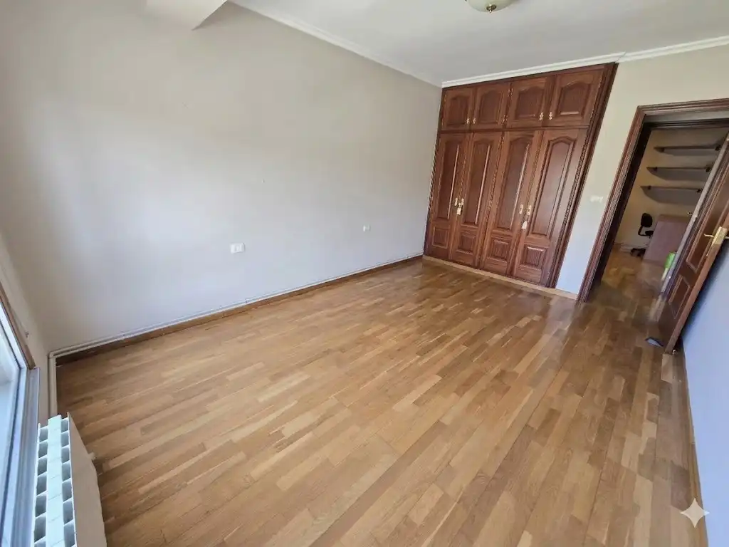 Habitación de Piso de alquiler en Vigo  con Calefacción