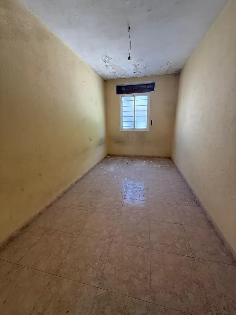 Casa adosada en venta en Cuevas de San Marcos con Balcón