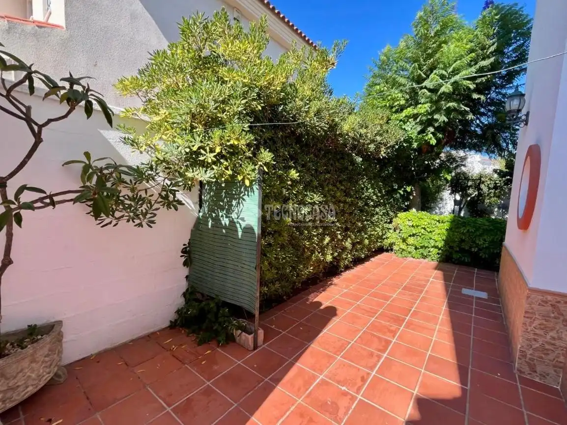 Casa con jardín en venta en Núcleo urbano, imagen 35