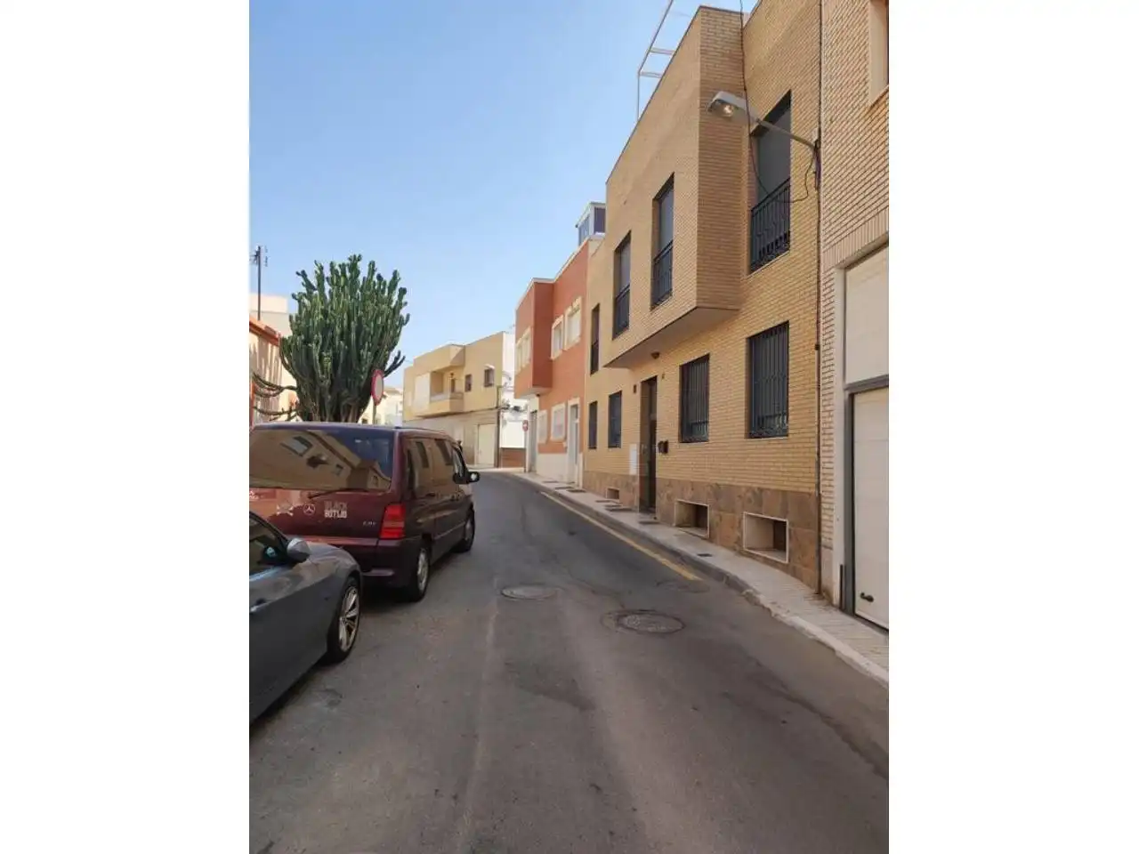 Vista exterior de Piso en venta en Almería