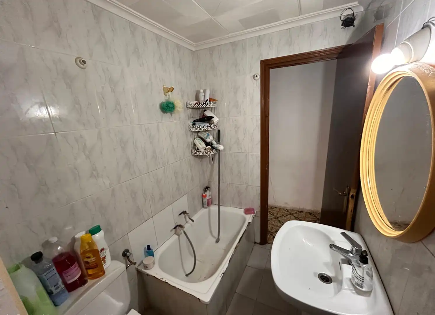 Baño de Piso en venta en Alicante / Alacant con Aire acondicionado