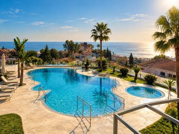 Pis amb piscina en venda a Torreblanca del Sol