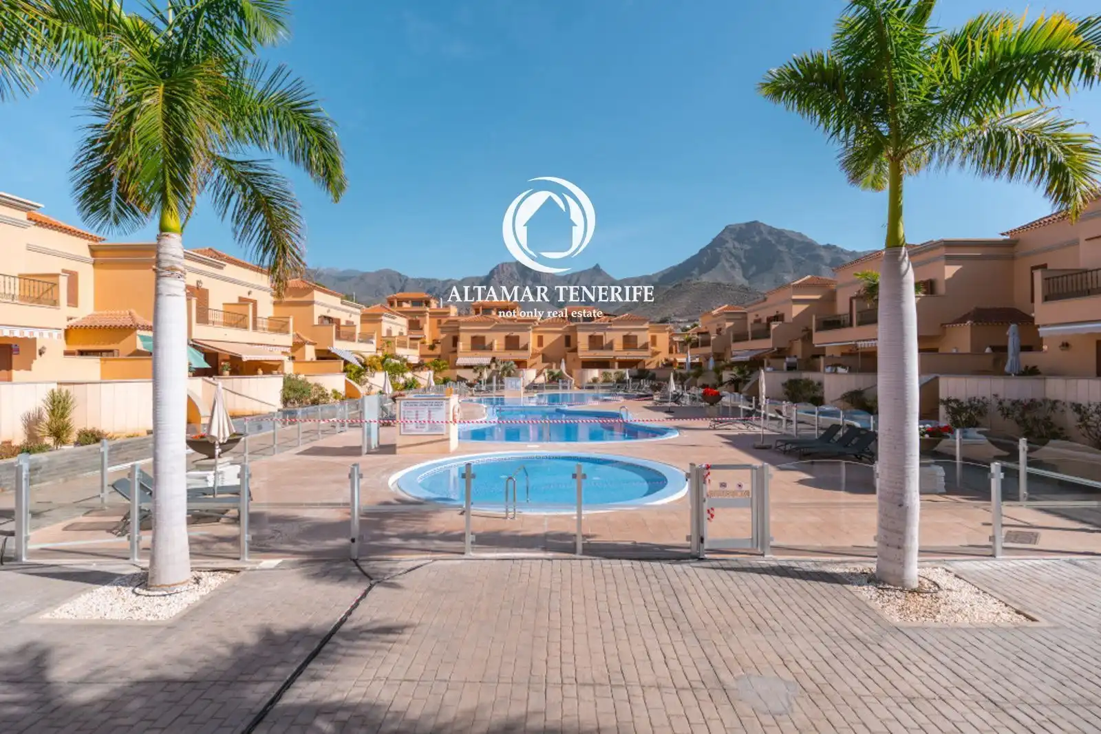 Casa a schiera con piscina in vendita a Costa Adeje, imagen 18