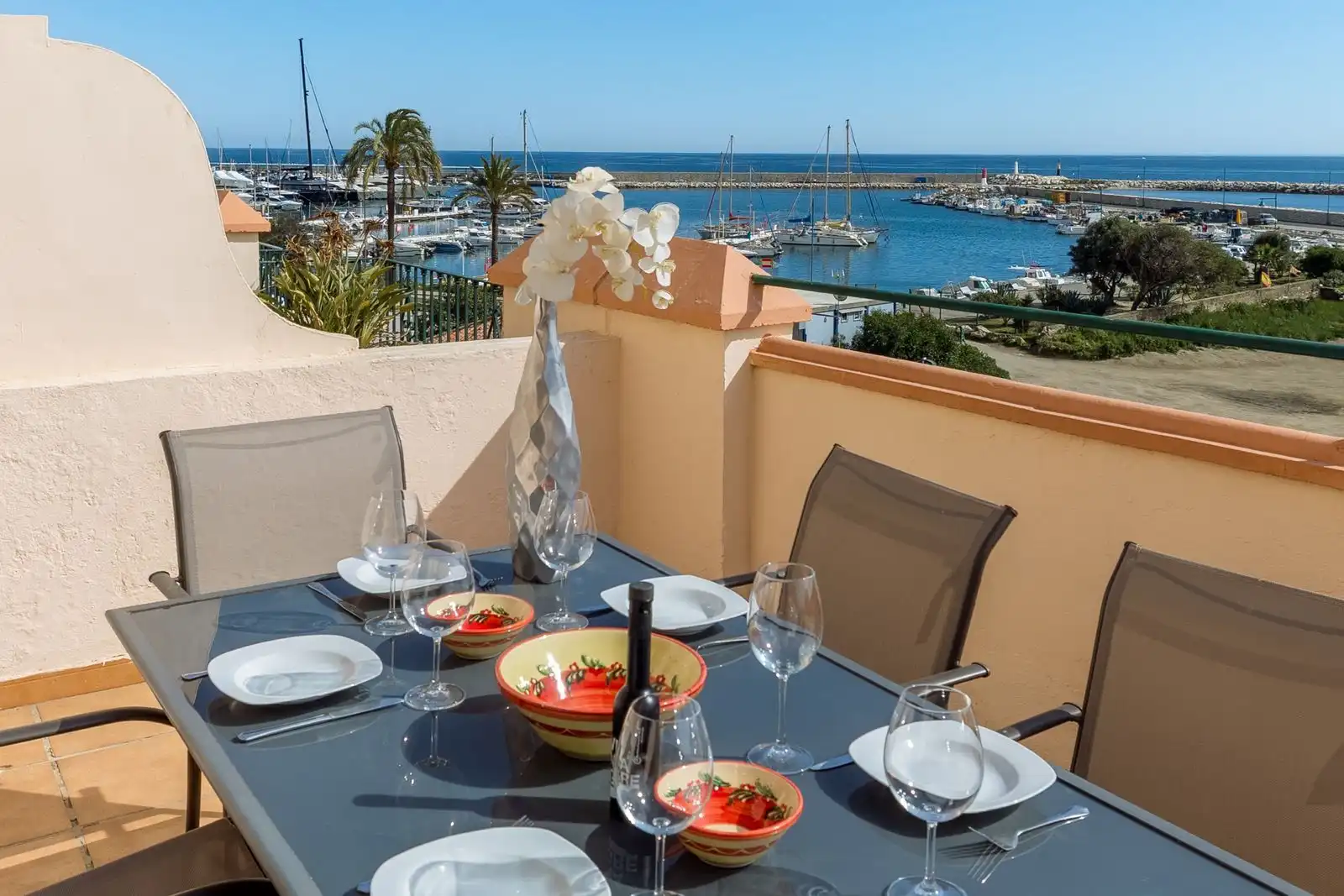 Terraza de Casa o chalet en venta en Estepona con Aire acondicionado, Terraza y Piscina comunitaria