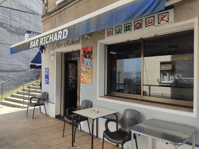 Local comercial en Venta en Calle juan de garay, 10 en Villar - San Juan - La Magdalena