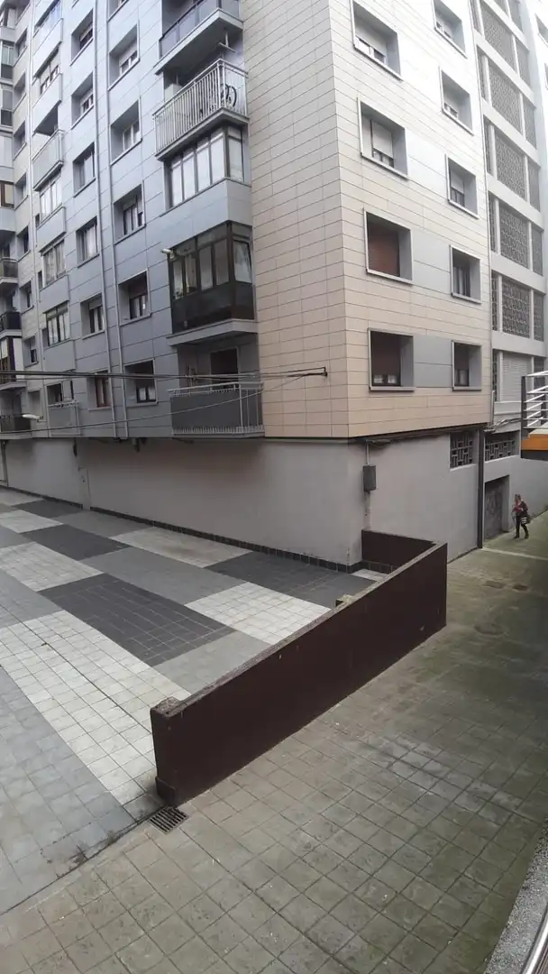 Local comercial en venda a Txabarri - La Unión - Vista Alegre, imagen 2