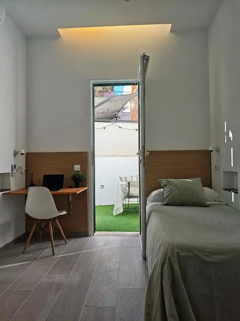 Schlafzimmer von Wohnungen zur Miete in  Palma de Mallorca mit Klimaanlage, Privatgarten und Abstellraum