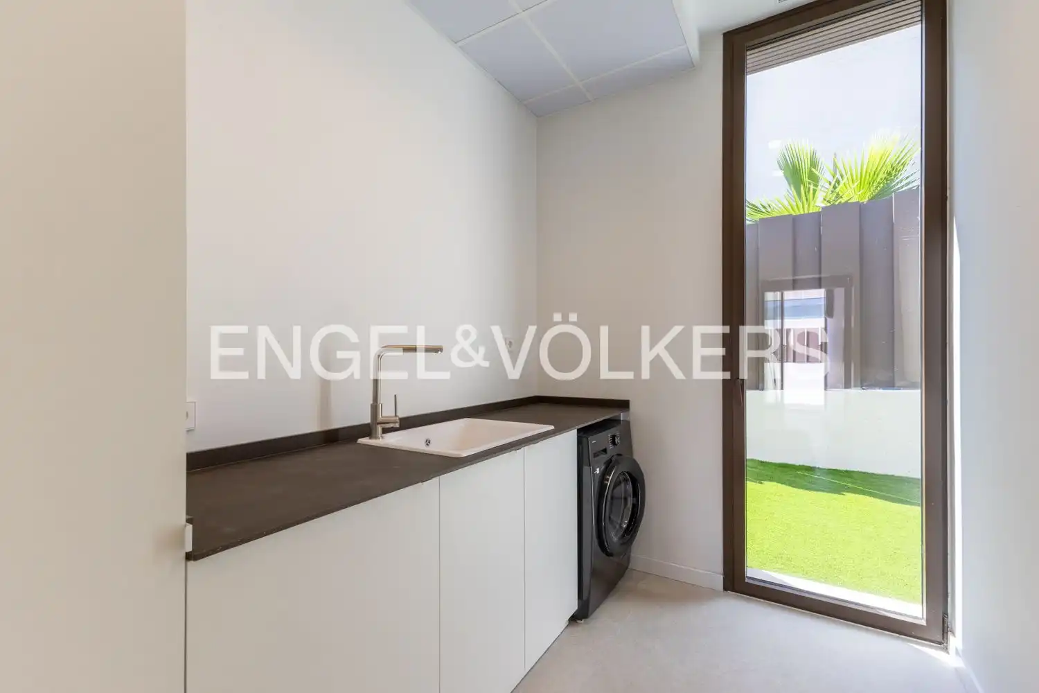 Terrassa de Casa o xalet en venda en Godella amb Aire condicionat, Calefacció i Jardí privat