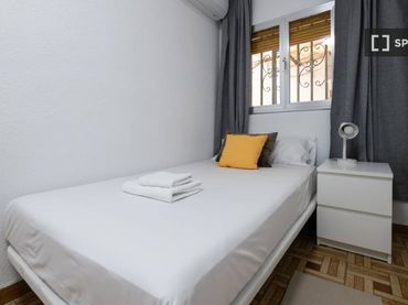 Appartamento in affitto a Usera