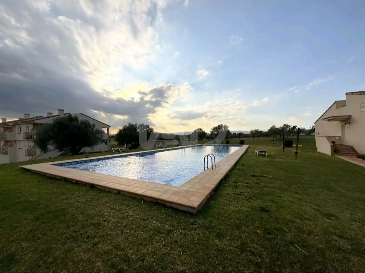 Schwimmbecken von Dachboden zum Verkauf in San Jorge / Sant Jordi mit Klimaanlage, Terrasse und Schwimmbad