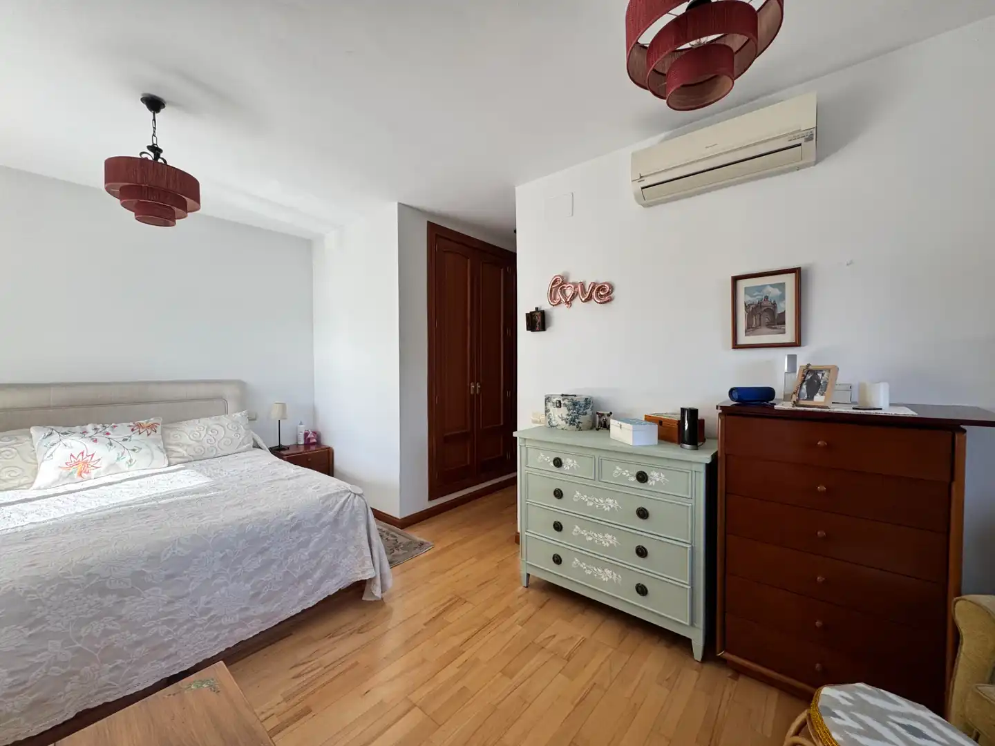 Bedroom of Houses for sale in El Escorial  with Air Conditioner, Heating and Private garden