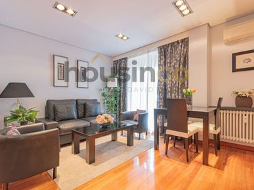 Piso con balcón en alquiler en O´Donnell