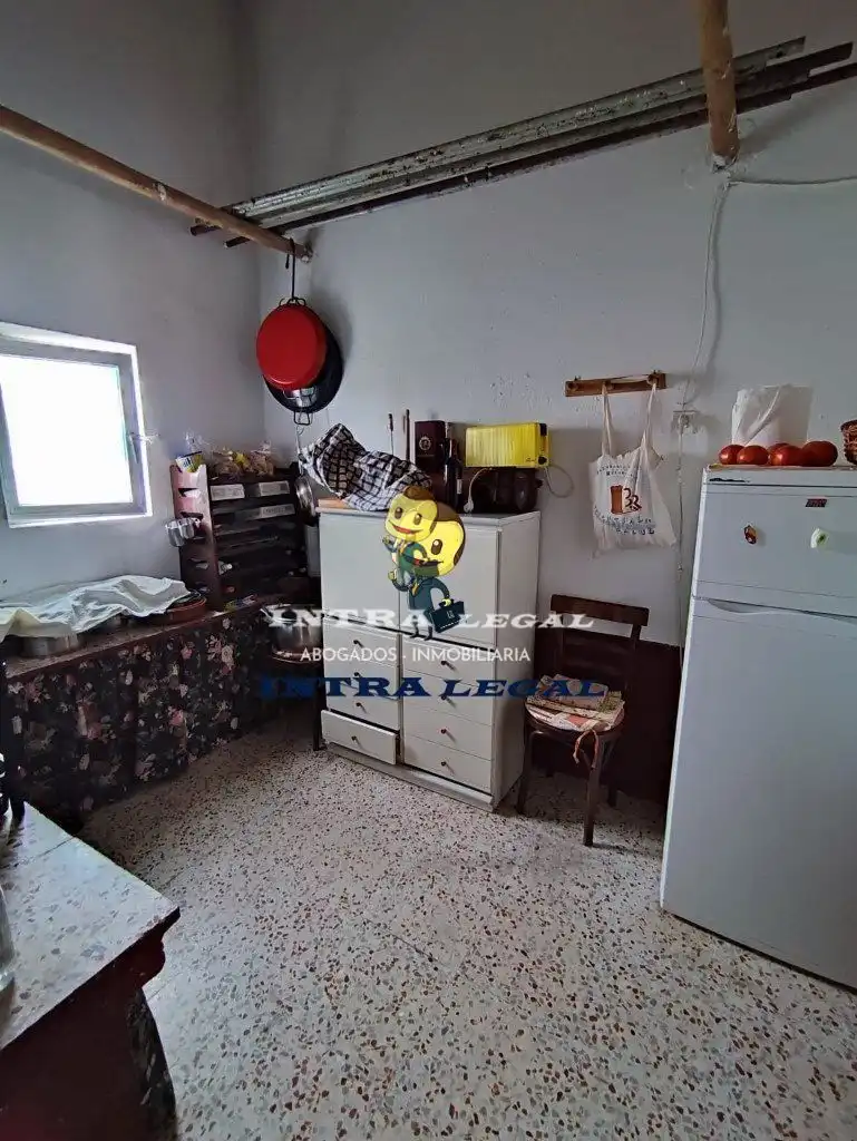 Bedroom of Industrial buildings for sale in Larrodrigo