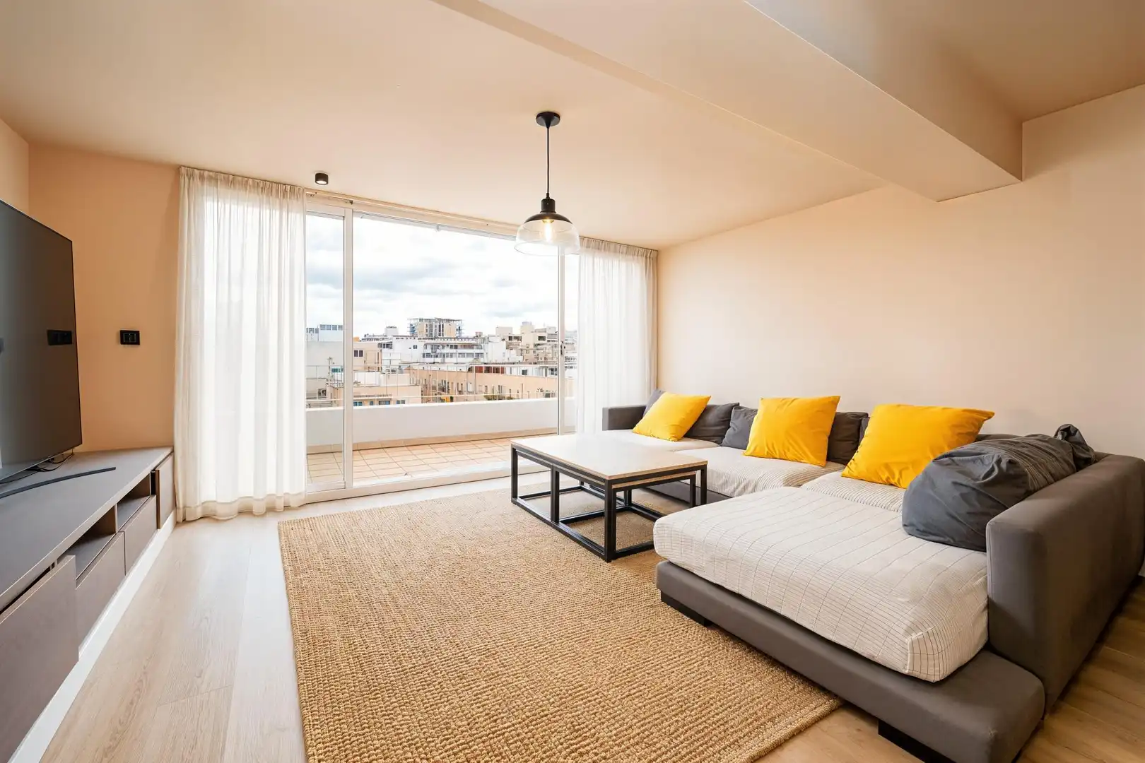 Sala de estar de Ático en venta en  Palma de Mallorca con Aire acondicionado, Calefacción y Terraza