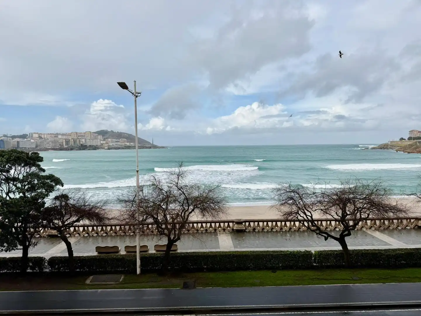 Vista exterior de Pis en venda en A Coruña Capital  amb Calefacció i Traster