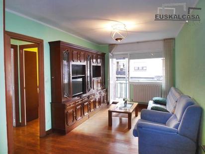 Living room of Flat for sale in Bilbao   with Balcony