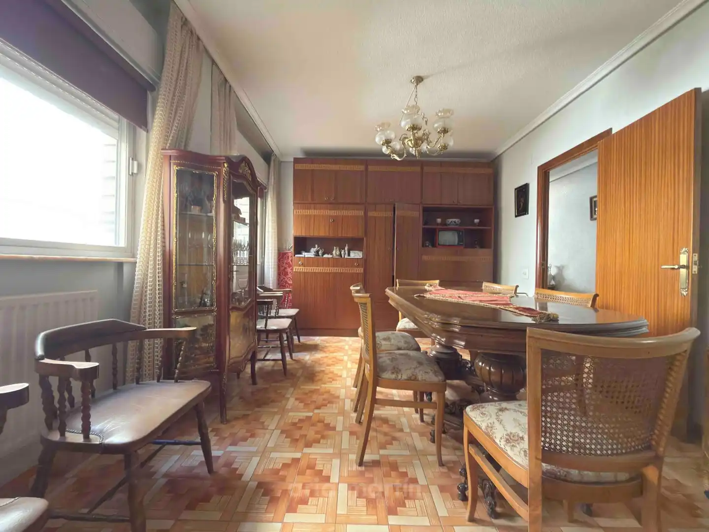 Comedor de Piso en venta en Salamanca con Calefacción, Terraza y Trastero