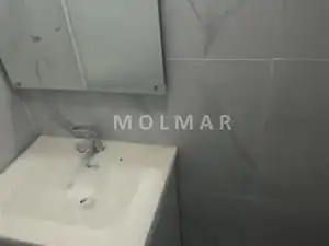 Baño de Piso en venta en Torrent con Aire acondicionado, Parquet y Balcón