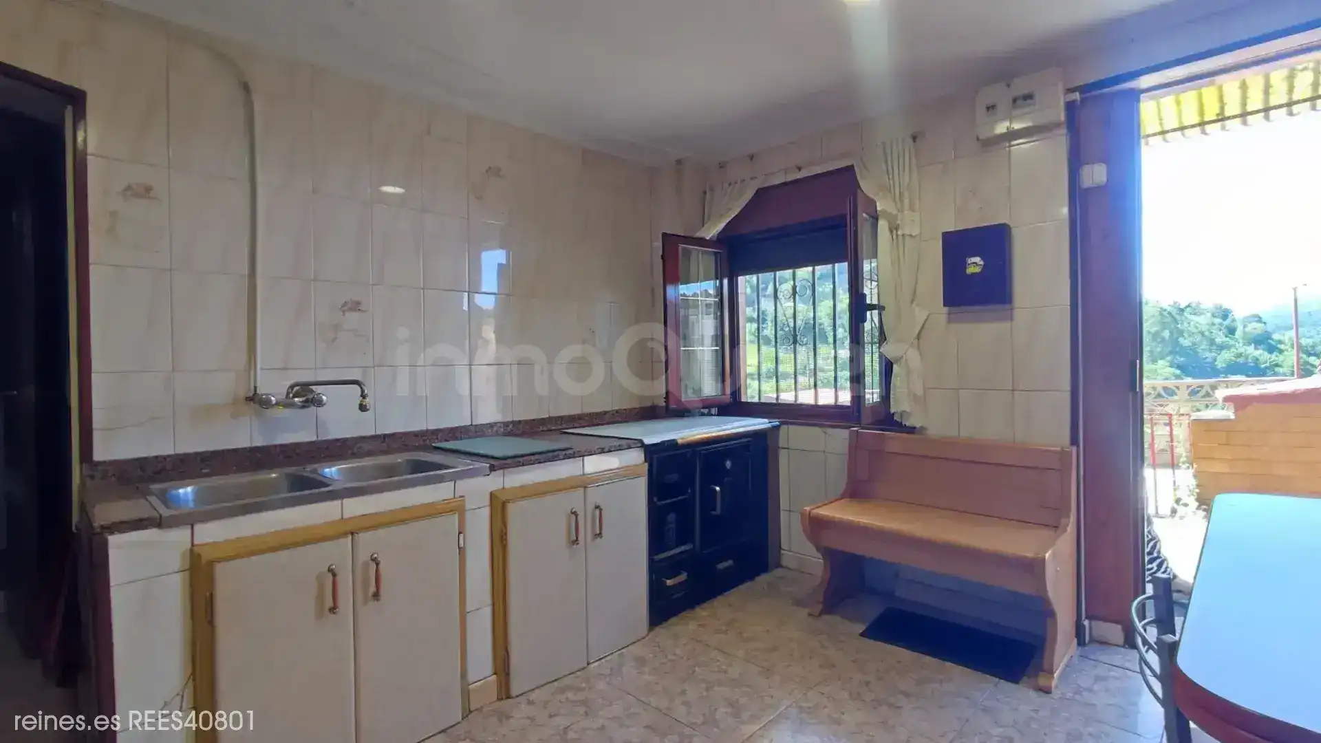 Kitchen of Houses for sale in Mieres (Asturias)  with Heating, Terrace and Furnished