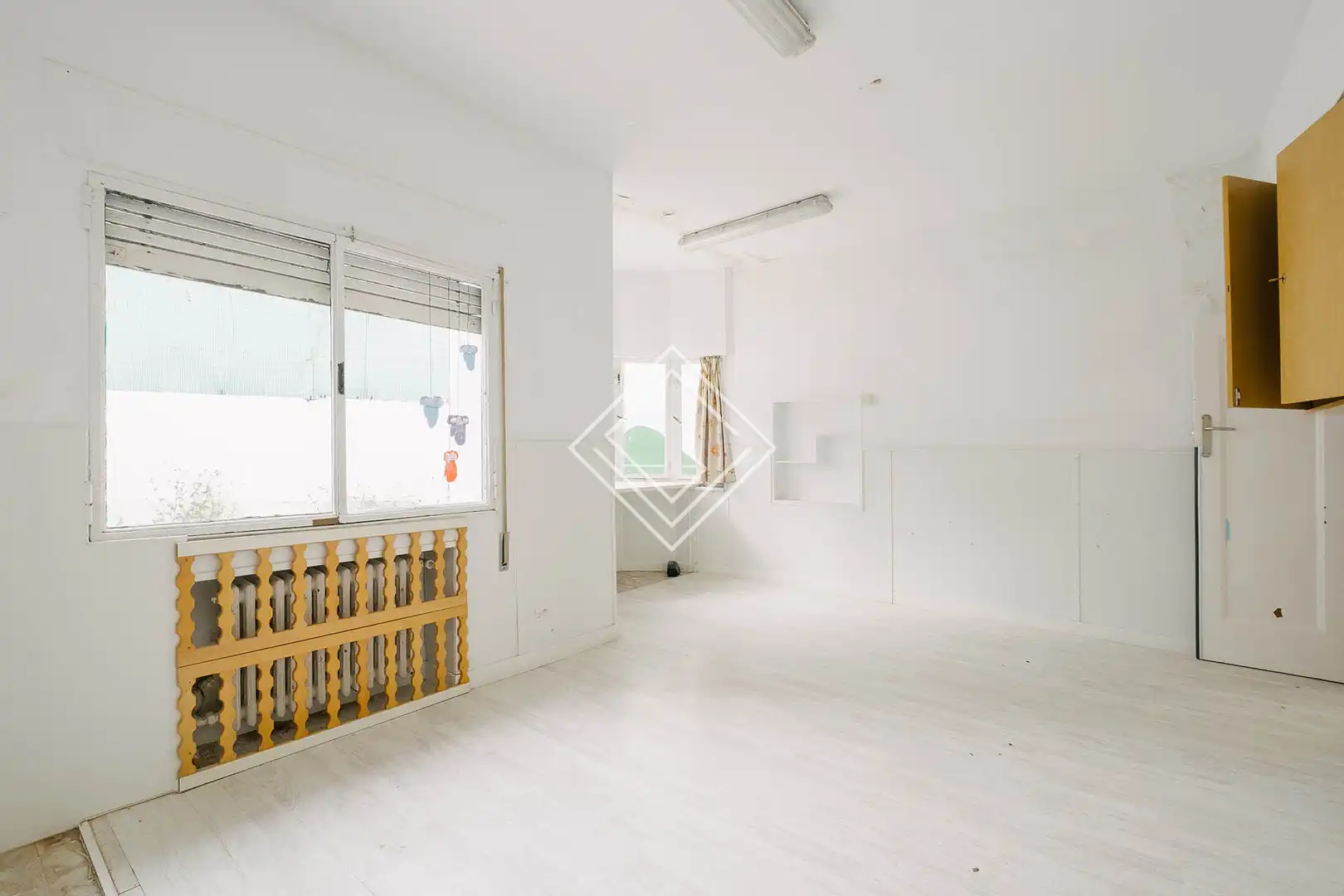 Buildings for sale in Madrid