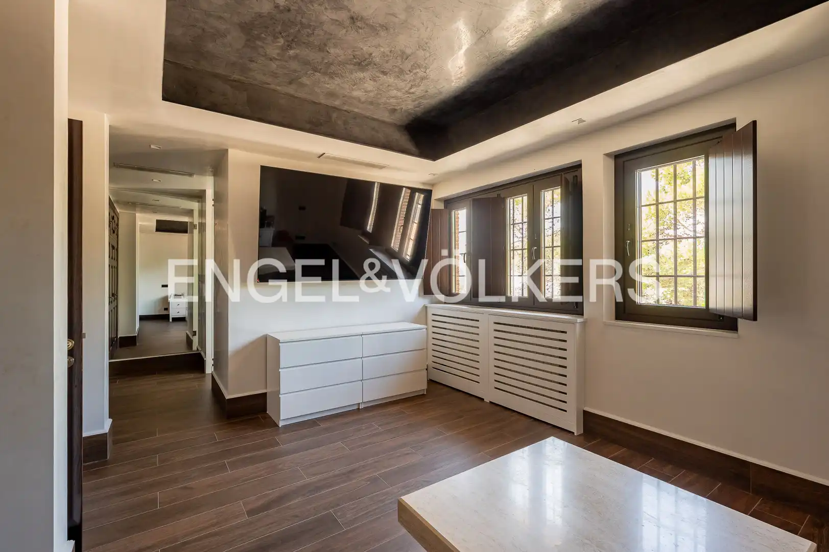 Sala de estar de Casa o chalet en venta en Villaviciosa de Odón con Aire acondicionado, Calefacción y Jardín privado