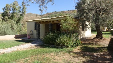 Casa en venta en Polígonos, 6 dormitorios.