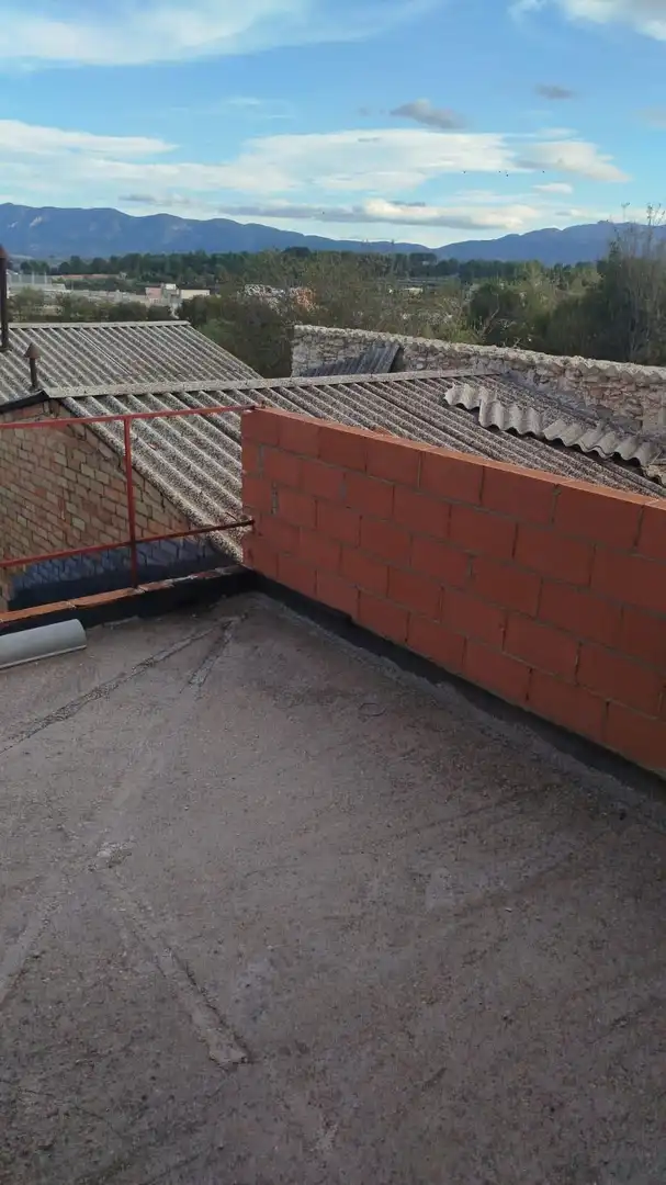 Edifici en venda a L'Olleria