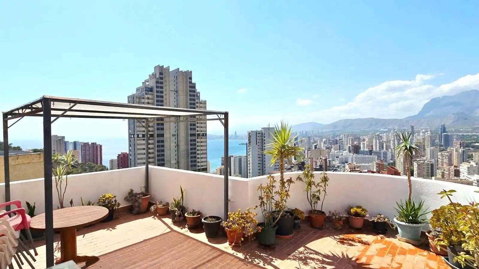 Terrassa de Àtic en venda en Benidorm amb Piscina comunitària