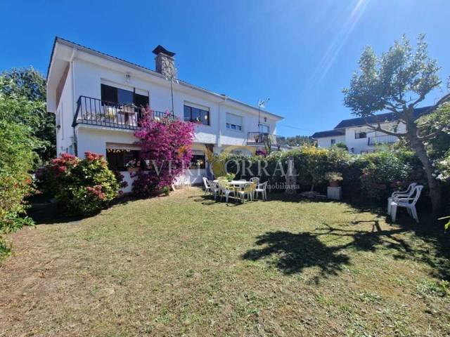 Casa-chalet en Venta en Celoriu en Celorio - Poó - Parres