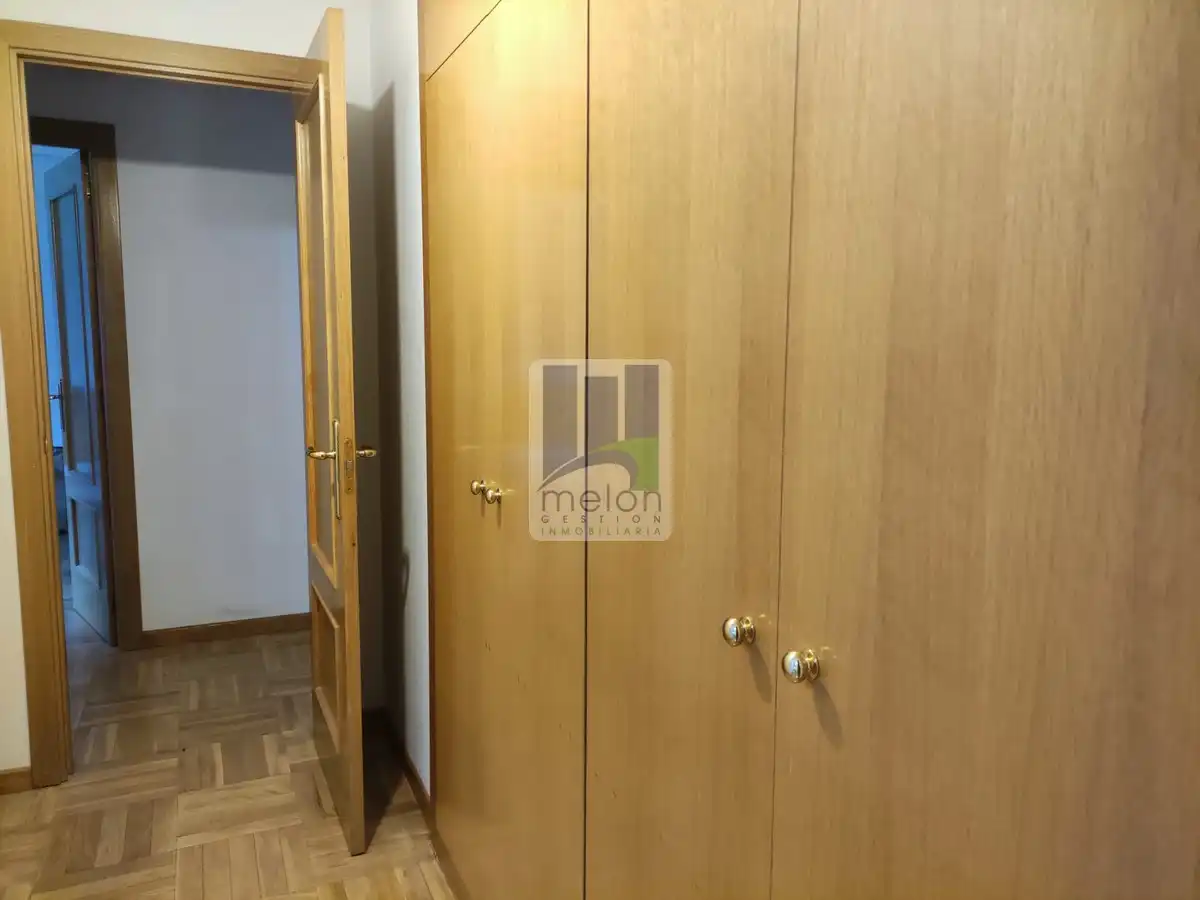 Dormitori de Pis en venda en Burgos amb Traster