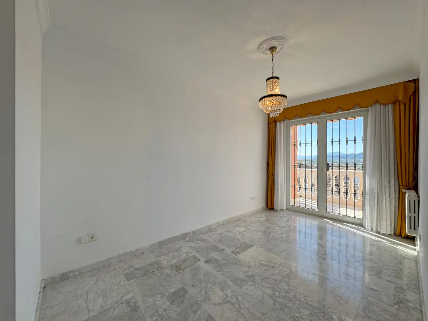 Casa o xalet en venda en Alhaurín de la Torre amb Aire condicionat, Calefacció i Jardí privat