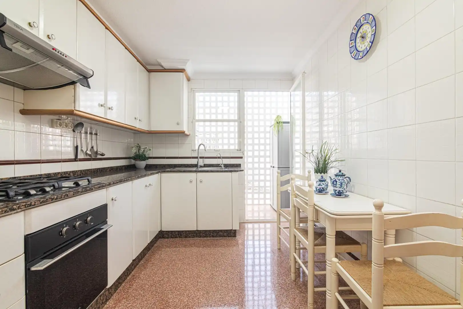 Kitchen of Flat for sale in Santa Pola  with Air Conditioner, Heating and Terrace