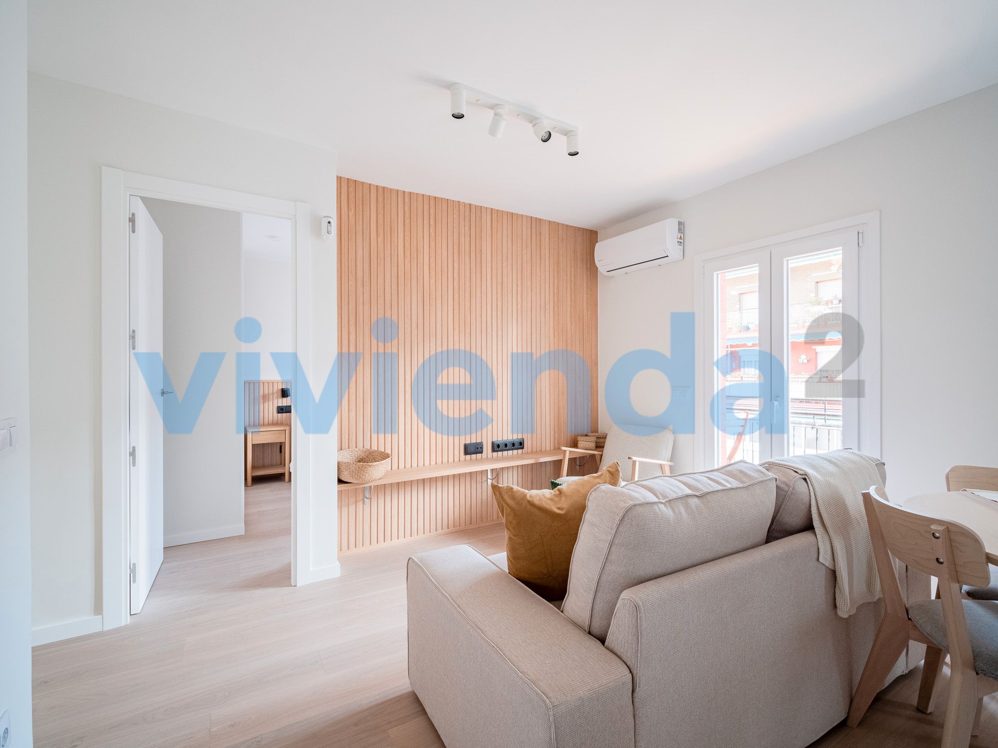 Living room of Flat for rent in  Madrid Capital  with Air Conditioner, Heating and Terrace