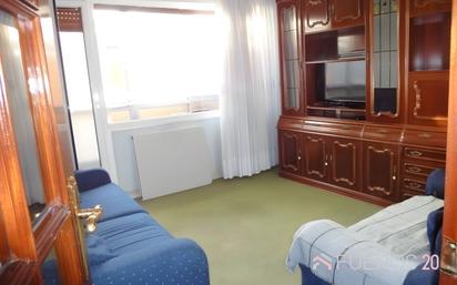 Living room of Flat for sale in Portugalete  with Heating, Furnished and Balcony