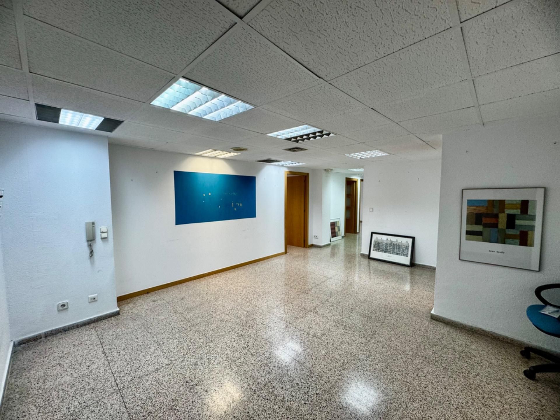 Office for sale in Alicante / Alacant  with Heating