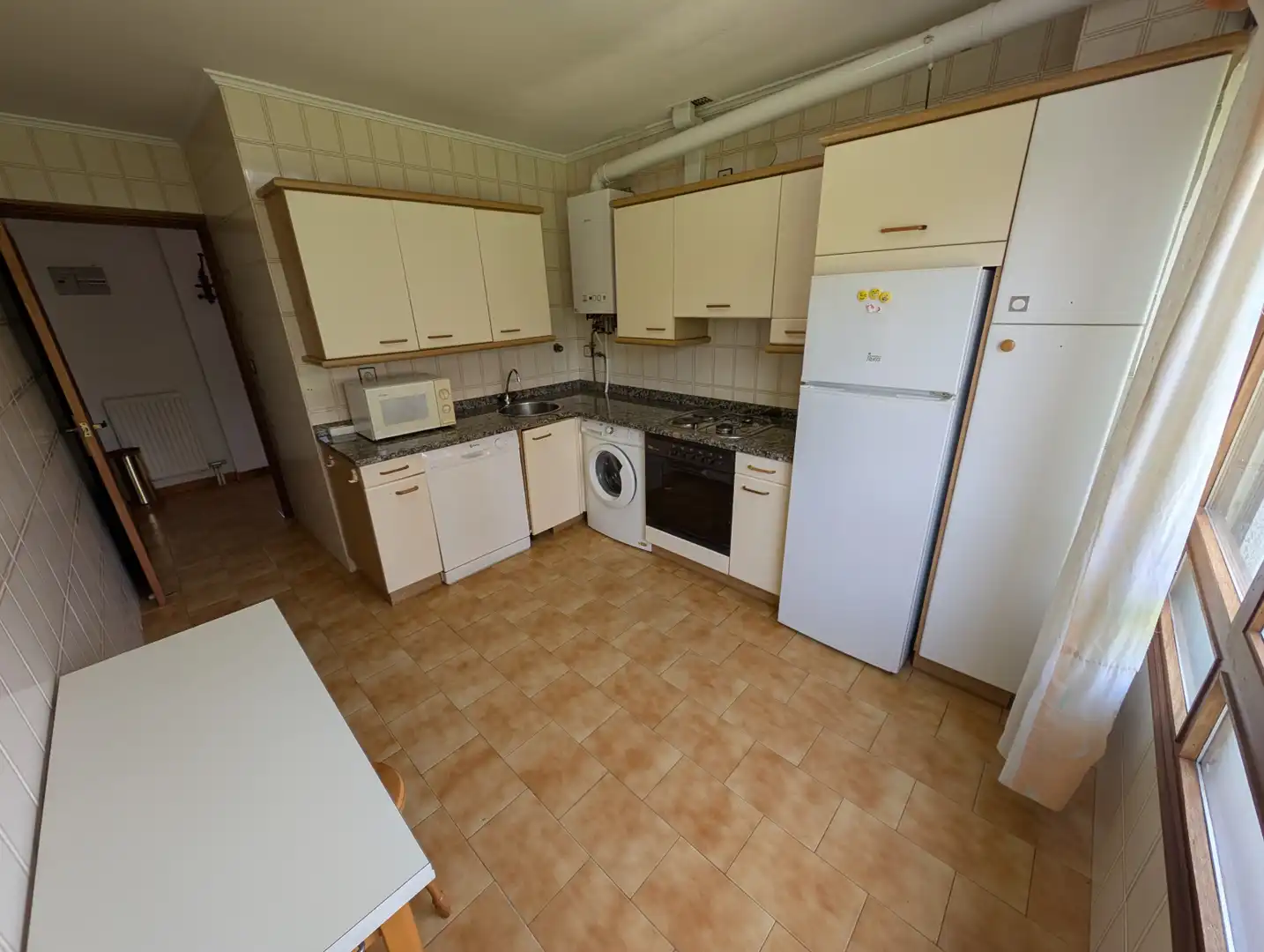 Kitchen of Flat for sale in Laredo  with Heating, Private garden and Terrace