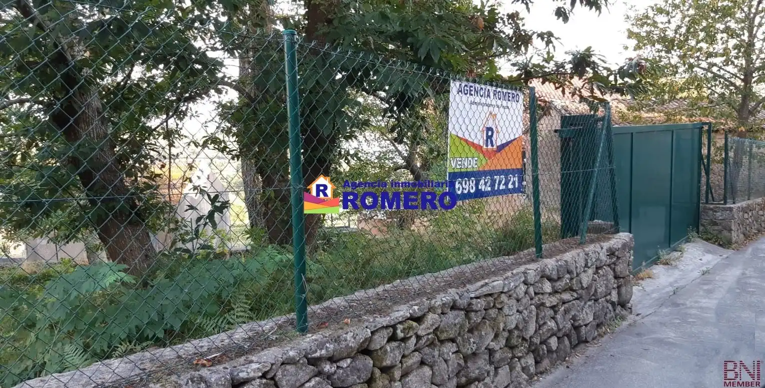 Terreni e lotti in vendita a Outes