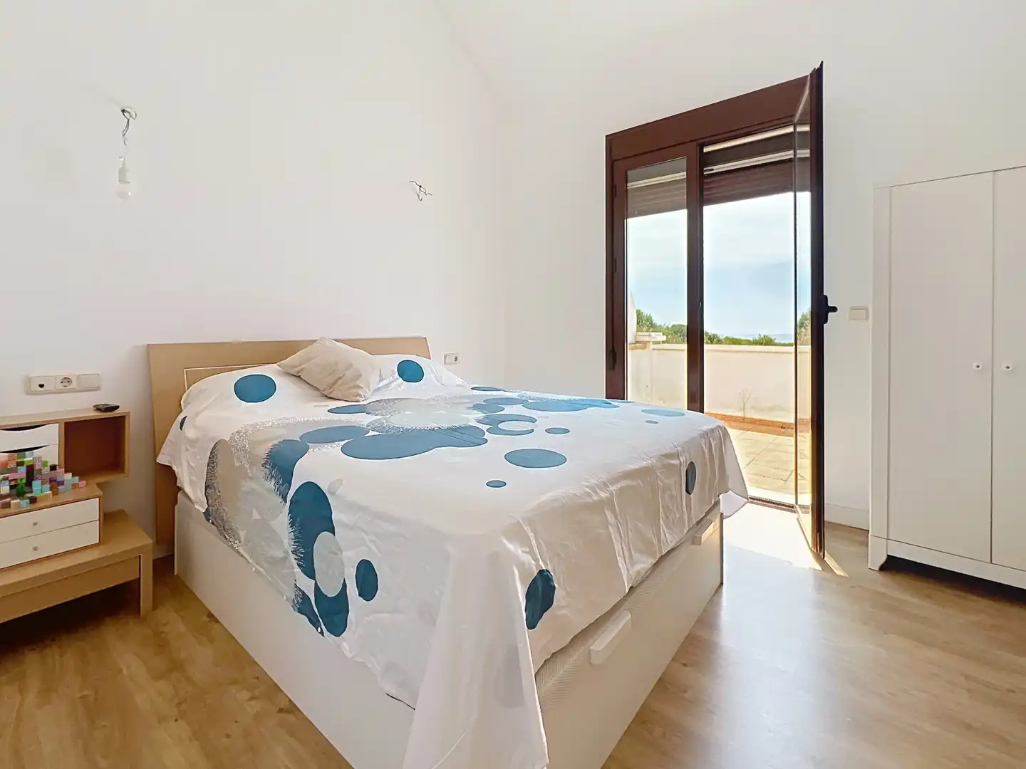 Dormitori de Casa o xalet en venda en Casares amb Aire condicionat, Jardí privat i Terrassa