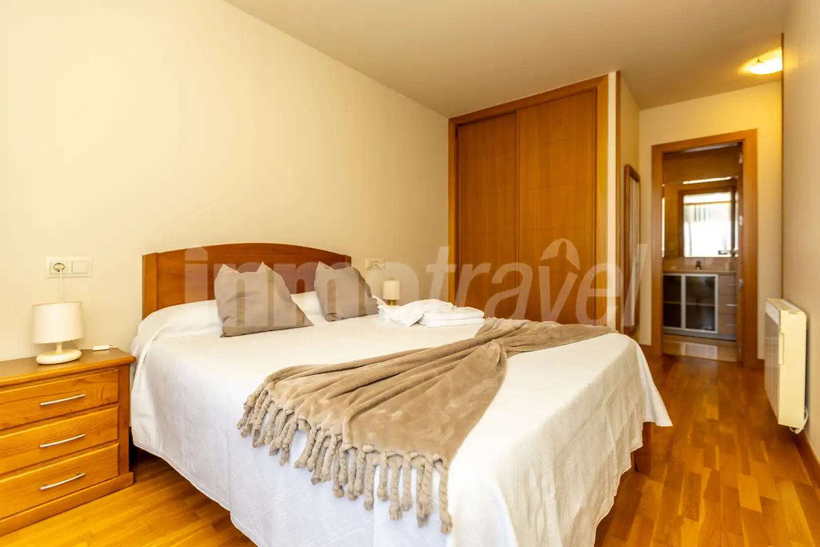 Dormitori de Apartament en venda en Sanxenxo amb Calefacció, Parquet i Terrassa